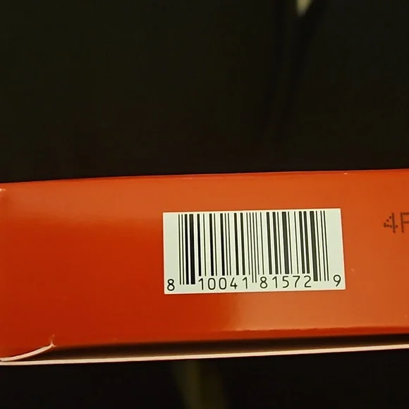 One Size Cheek Clapper,Oil Sucker & Ultimate Setting Powder - Picture 8 of 10